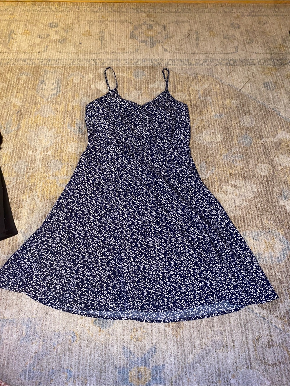 ROMWE Navy and White Floral Midi Dress